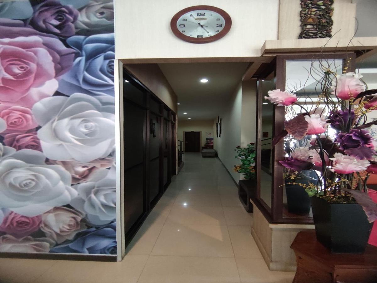 Hotel Davinci Kendari Ngoại thất bức ảnh