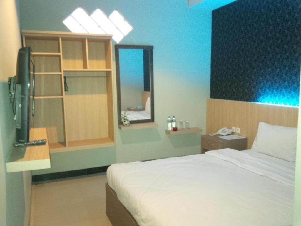 Hotel Davinci Kendari Ngoại thất bức ảnh