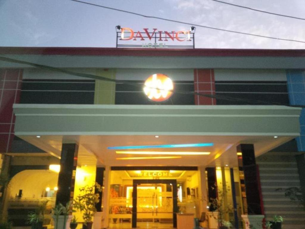 Hotel Davinci Kendari Ngoại thất bức ảnh